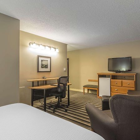 Quality Inn West Edmonton Eksteriør bilde