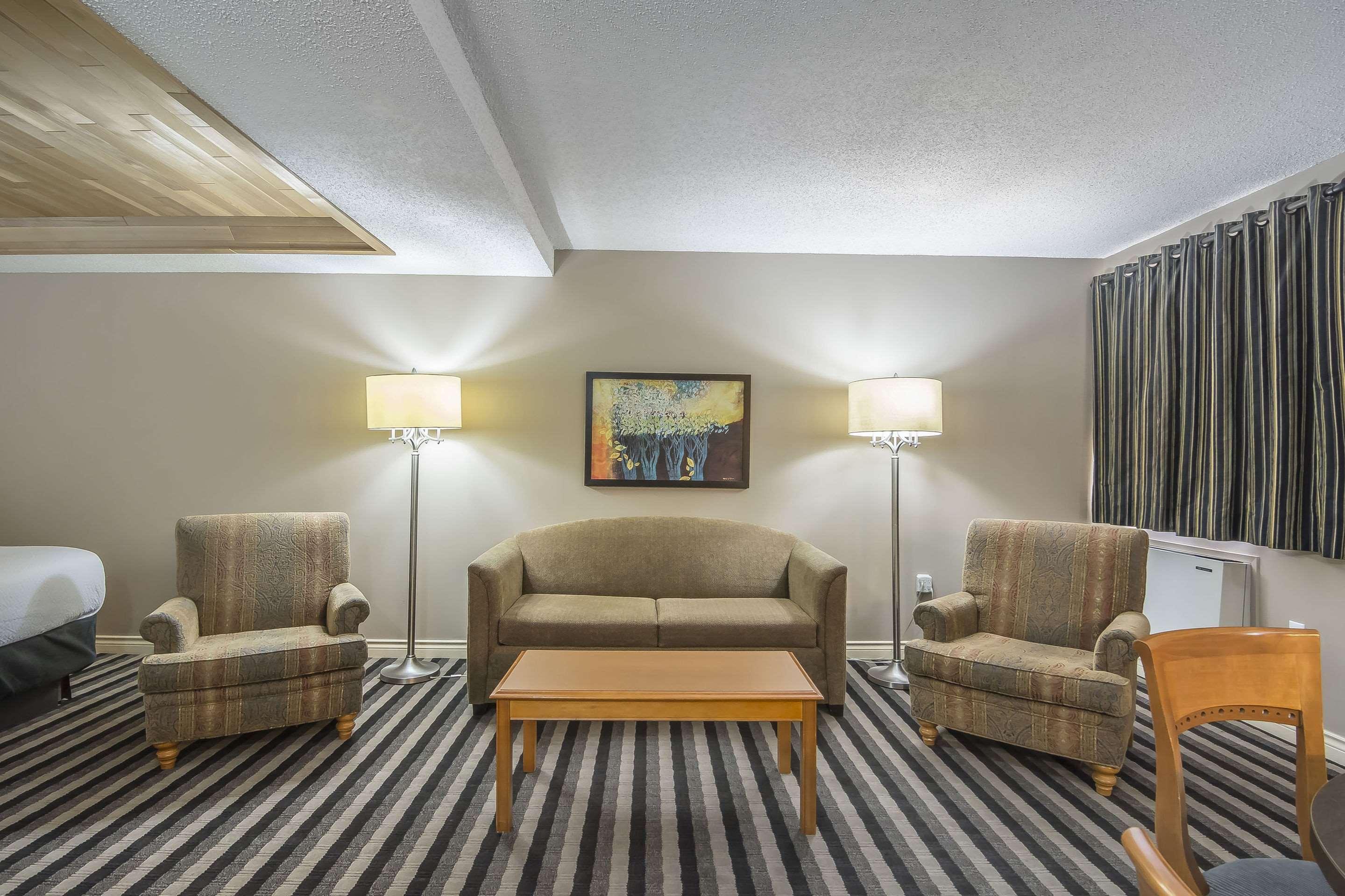 Quality Inn West Edmonton Eksteriør bilde